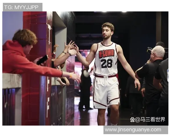 2018年12月1日火箭队与马刺队激战回顾精彩瞬间与赛后分析